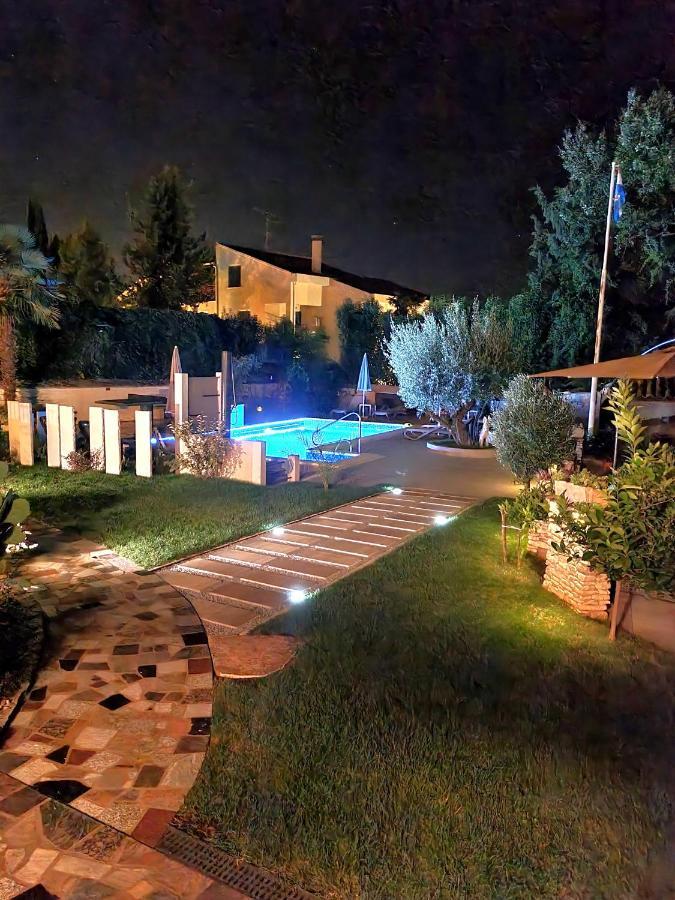 Apartment Villa Engel With Pool Porec Exterior photo