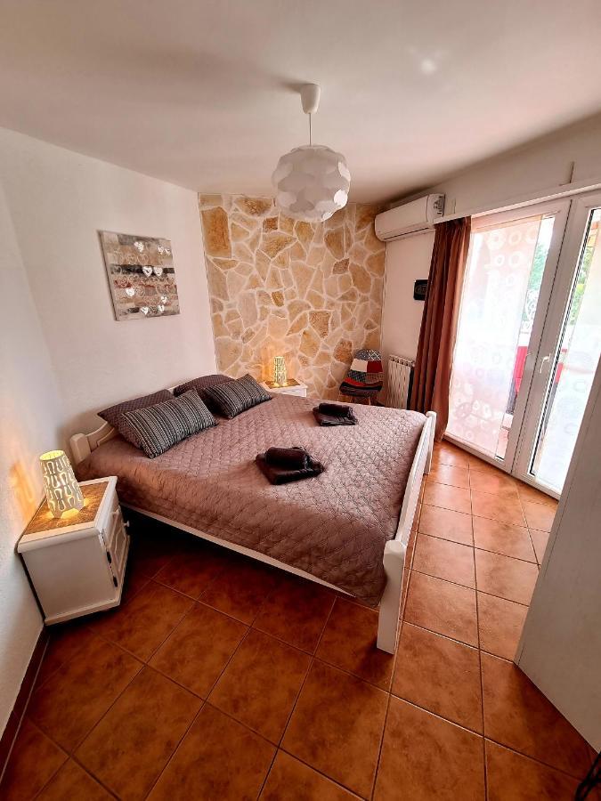 Apartment Villa Engel With Pool Porec Exterior photo